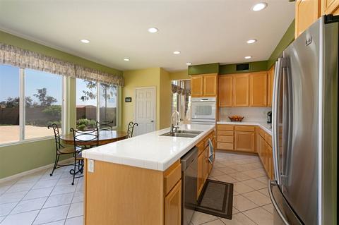 1853 Magnolia Ct, Oceanside, CA 92054 photo 6
