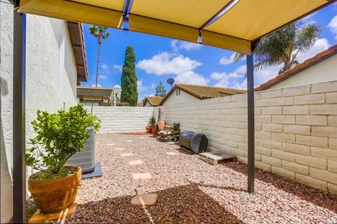 273 Sorrel Tree Pl, Oceanside, CA 92057 photo 15