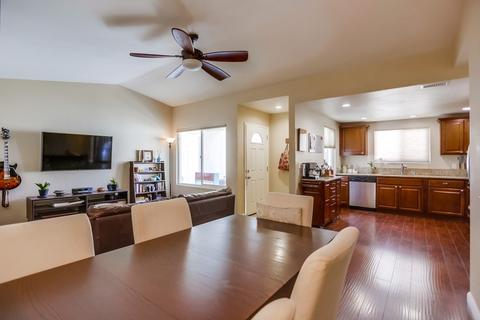 273 Sorrel Tree Pl, Oceanside, CA 92057 photo 4