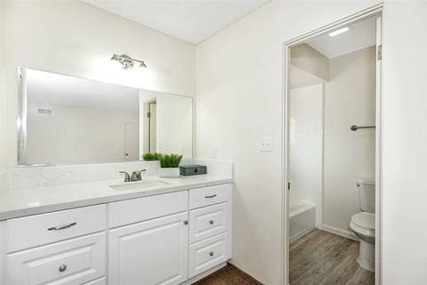 1860 Hidden Mesa Rd, El Cajon, CA 92019 photo 19