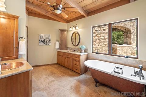 14589 Highcrest Ct, Poway, CA 92064 photo 17