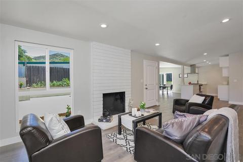 9238 Bird St, Santee, CA 92071 photo 4