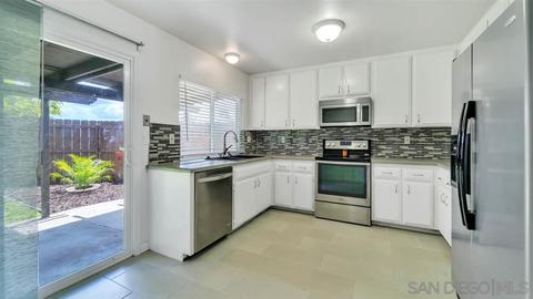 2911 Pine Grove Ct, Spring Valley, CA 91978 photo 7