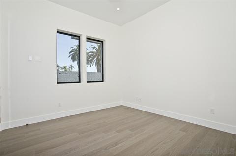 7363 Eads Ave, La Jolla, CA 92037 photo 9
