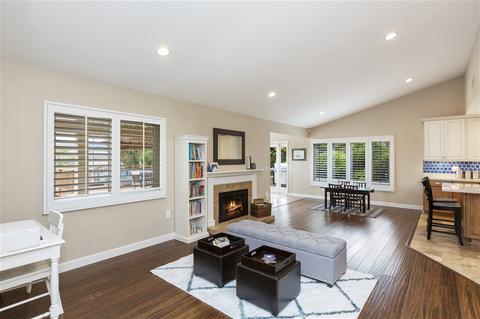 7211 Mimosa Dr, Carlsbad, CA 92011 photo 3