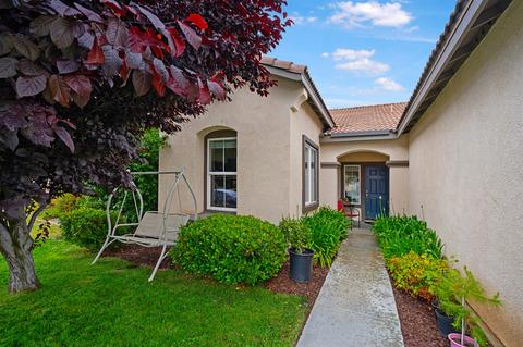 24908 Springbrook Way, Menifee, CA 92584 photo 2