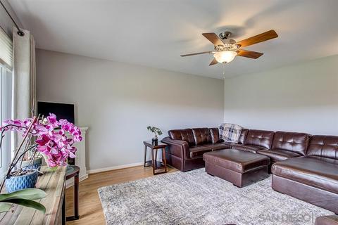 3660 Bartlett Ave, Oceanside, CA 92057 photo 3