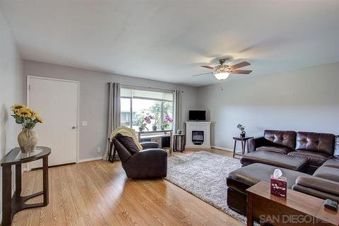 3660 Bartlett Ave, Oceanside, CA 92057 photo 4