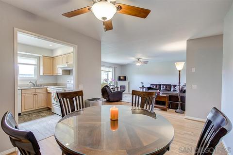 3660 Bartlett Ave, Oceanside, CA 92057 photo 6