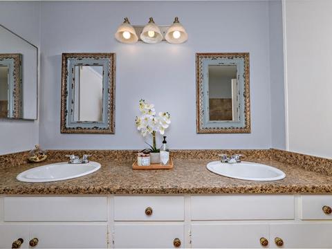 1811 Craigmore Ave, Escondido, CA 92027 photo 19