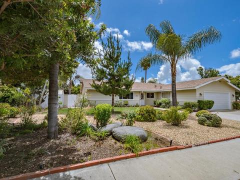 1811 Craigmore Ave, Escondido, CA 92027 photo 2