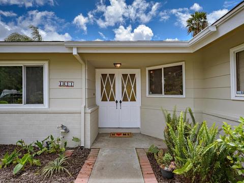 1811 Craigmore Ave, Escondido, CA 92027 photo 3