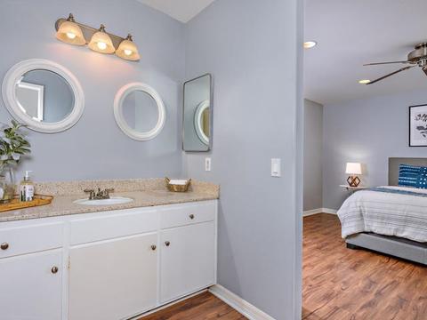 1811 Craigmore Ave, Escondido, CA 92027 photo 16
