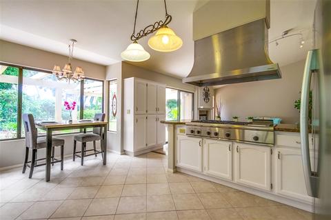 2579 Coronado Pl, Vista, CA 92081 photo 13
