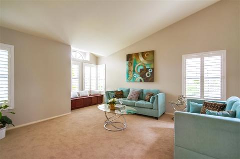 2579 Coronado Pl, Vista, CA 92081 photo 5