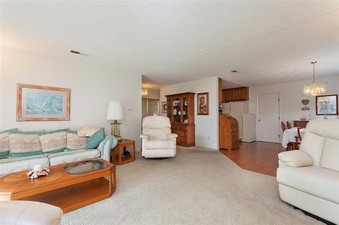 2725 Thunder Dr, Oceanside, CA 92056 photo 8