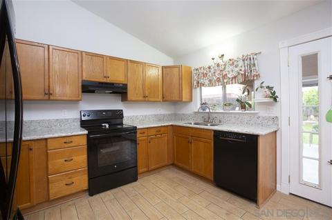 9931 Donner St, Santee, CA 92071 photo 7