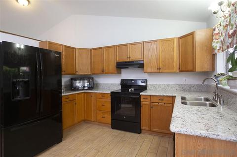 9931 Donner St, Santee, CA 92071 photo 4