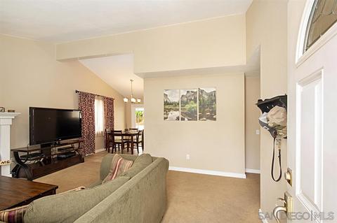 8344 Jackson Heights Ct, El Cajon, CA 92021 photo 9