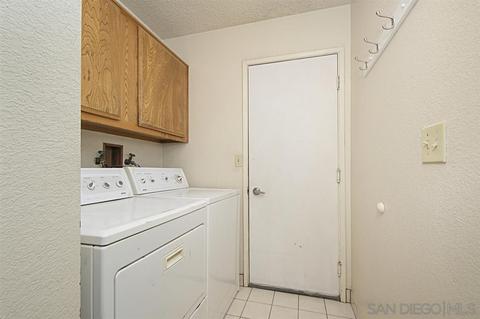 8344 Jackson Heights Ct, El Cajon, CA 92021 photo 25