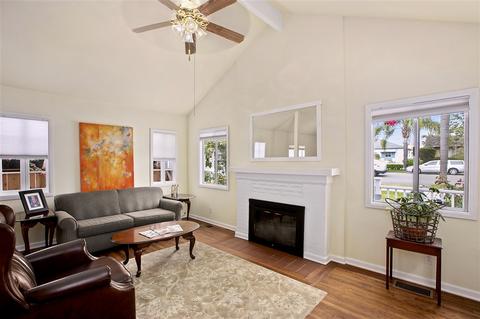 432 J Ave, Coronado, CA 92118 photo 2