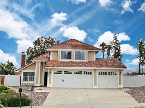 1115 Voltaire Dr, Riverside, CA 92506 photo 3