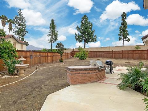 1115 Voltaire Dr, Riverside, CA 92506 photo 22