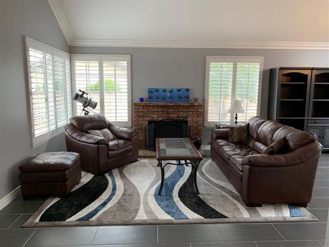 1115 Voltaire Dr, Riverside, CA 92506 photo 5
