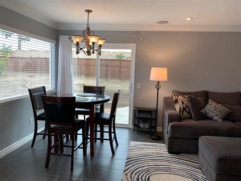 1115 Voltaire Dr, Riverside, CA 92506 photo 11
