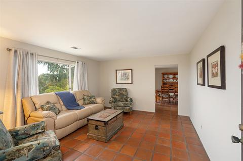 1933 E Msn, Fallbrook, CA 92028 photo 6