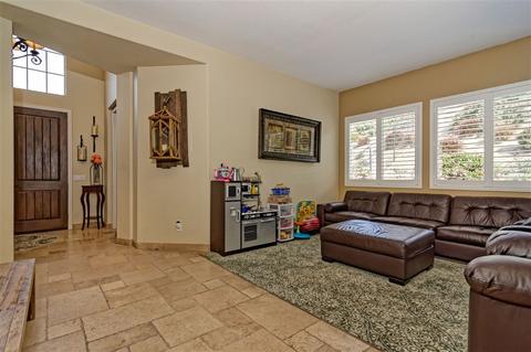 657 Sandra Ln, El Cajon, CA 92019 photo 5