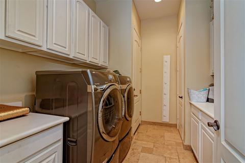 657 Sandra Ln, El Cajon, CA 92019 photo 17