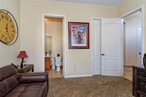 657 Sandra Ln, El Cajon, CA 92019 photo 3
