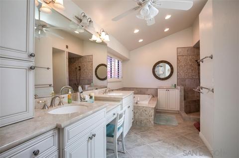 13711 Vista Poniente, Poway, CA 92064 photo 13