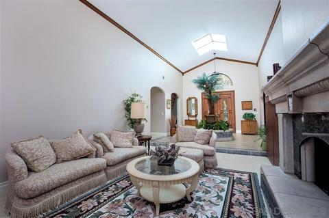 13711 Vista Poniente, Poway, CA 92064 photo 5