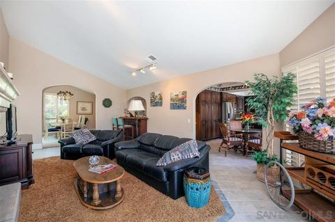 13711 Vista Poniente, Poway, CA 92064 photo 8