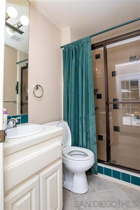 13711 Vista Poniente, Poway, CA 92064 photo 20