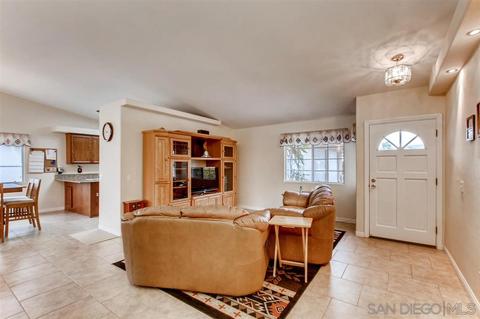 24209 Del Amo Rd, Ramona, CA 92065 photo 3