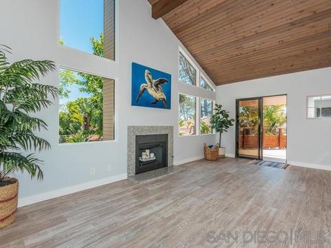 1557 Summit Ave, Cardiff, CA 92007 photo 2