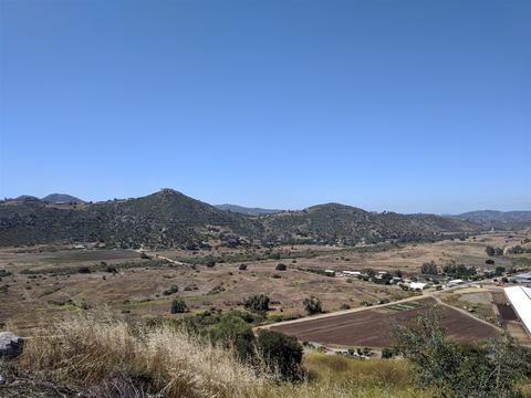 11294 Margurite Canyon Rd, Lakeside, CA 92040 photo 1
