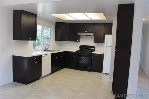 266 Puffin Dr, Vista, CA 92083 photo 10