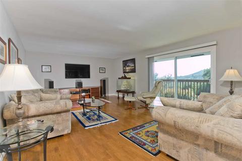8921 Echo Dr, La Mesa, CA 91941 photo 5