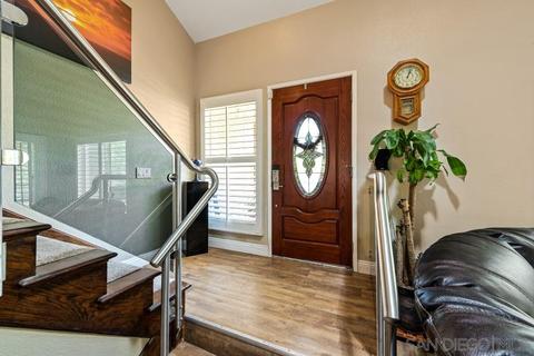 10253 Paseo Park Dr, Lakeside, CA 92040 photo 5