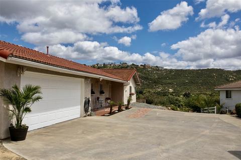 23342 Glenn Ellen Way, Ramona, CA 92065 photo 2