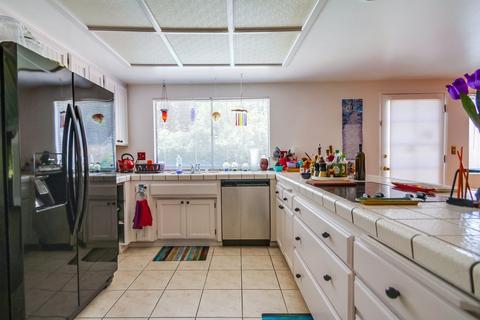 28580 Mountain Meadow Rd, Escondido, CA 92026 photo 10