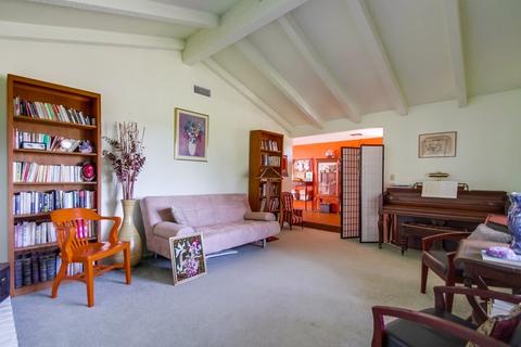 28580 Mountain Meadow Rd, Escondido, CA 92026 photo 13