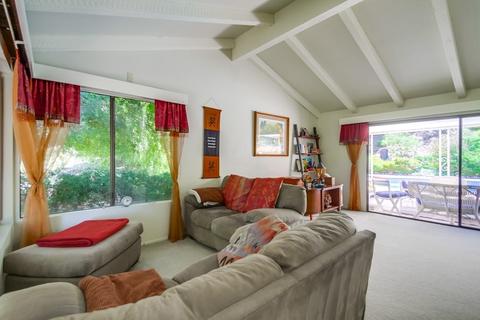28580 Mountain Meadow Rd, Escondido, CA 92026 photo 6