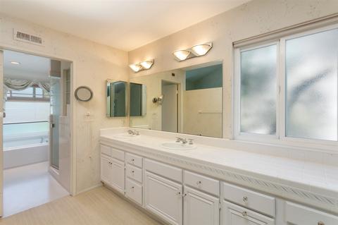 17109 Grape Arbor Ct, Poway, CA 92064 photo 11