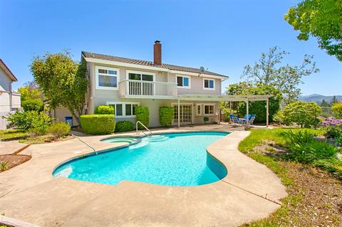 17109 Grape Arbor Ct, Poway, CA 92064 photo 2