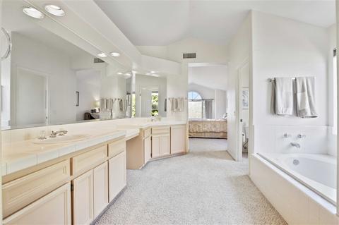2124 View Crest Gln, Escondido, CA 92026 photo 17